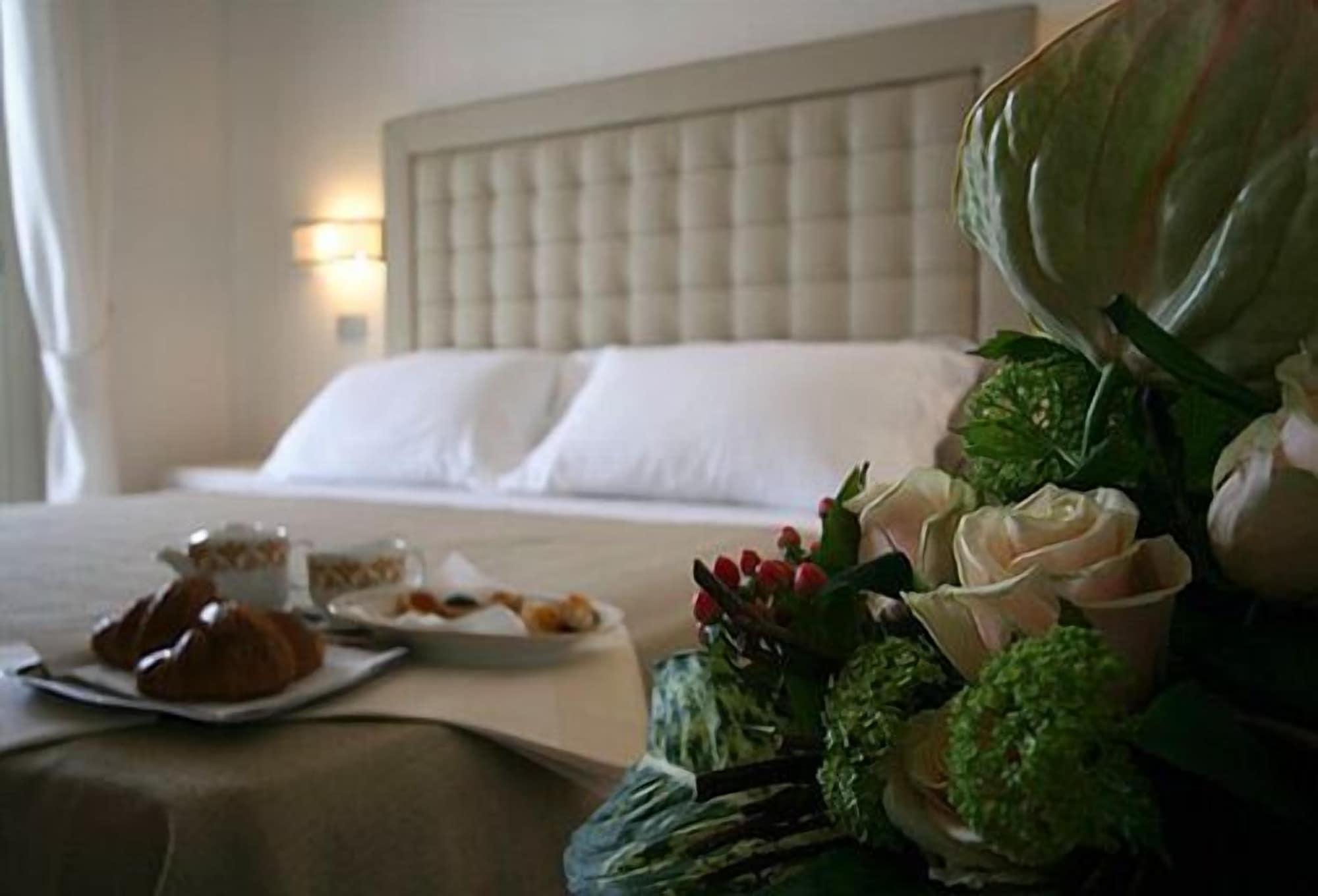 Hotel Alta La Vista Marina di Castagneto Carducci Extérieur photo