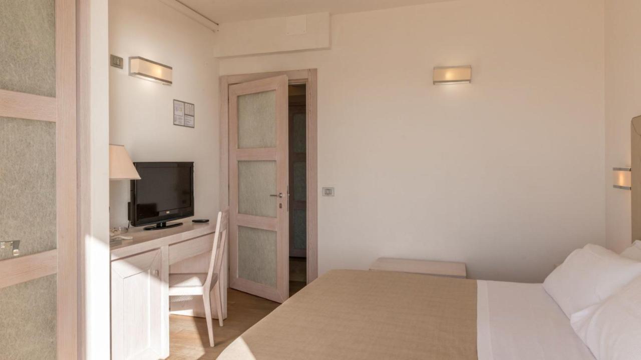 Hotel Alta La Vista Marina di Castagneto Carducci Extérieur photo